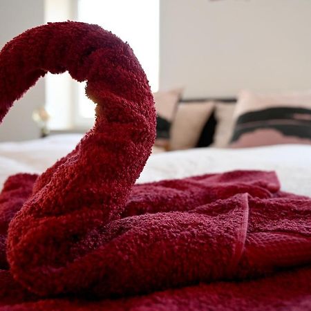 Gemuetliches Appartement Mit Netflix, Nespresso Und Boxspringbett Augsburg Ngoại thất bức ảnh
