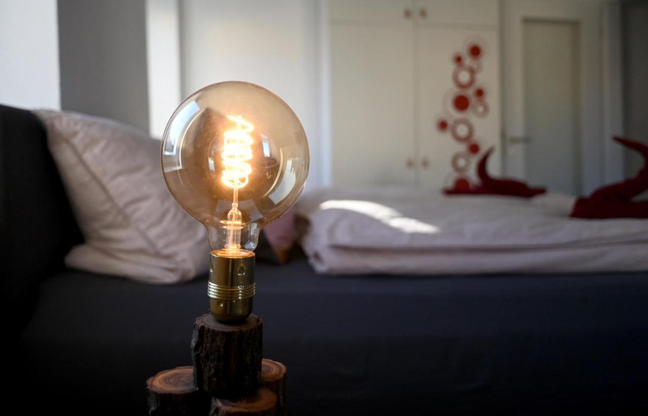 Gemuetliches Appartement Mit Netflix, Nespresso Und Boxspringbett Augsburg Ngoại thất bức ảnh