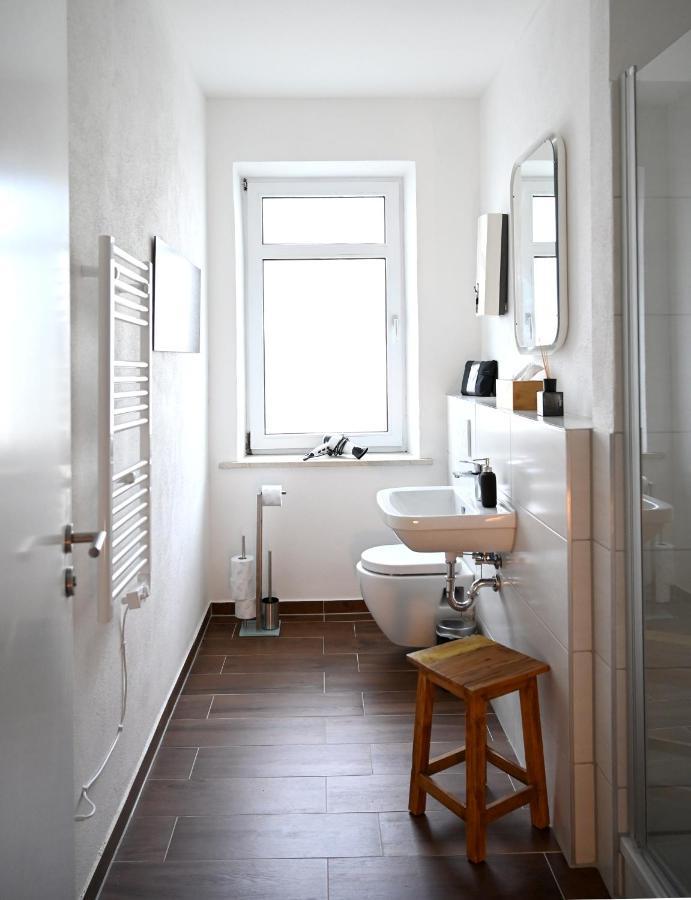Gemuetliches Appartement Mit Netflix, Nespresso Und Boxspringbett Augsburg Ngoại thất bức ảnh